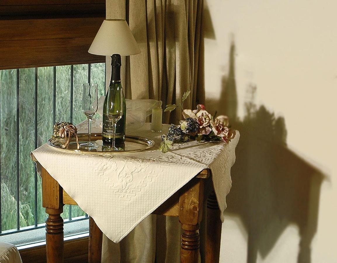 B&B Il Posto Delle Rose Almenno San Salvatore Luaran gambar