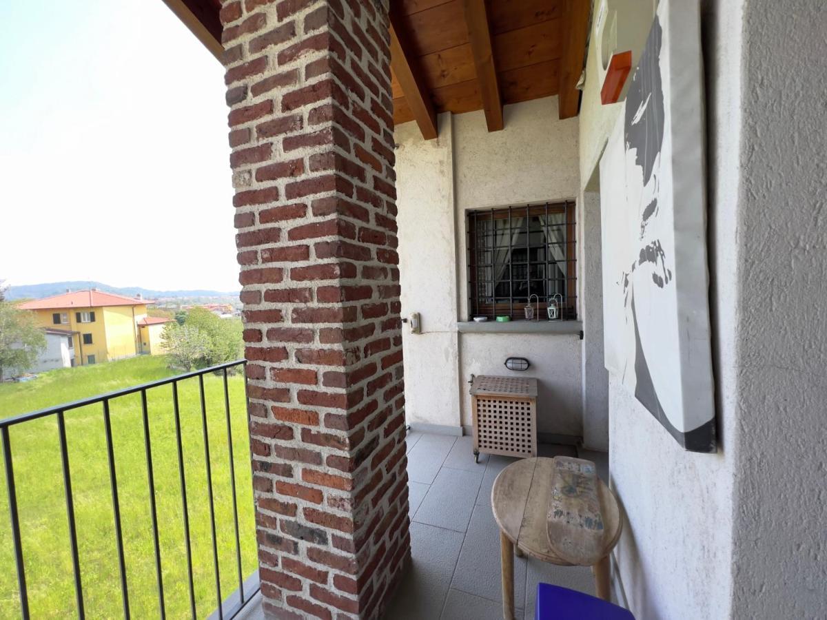 B&B Il Posto Delle Rose Almenno San Salvatore Luaran gambar