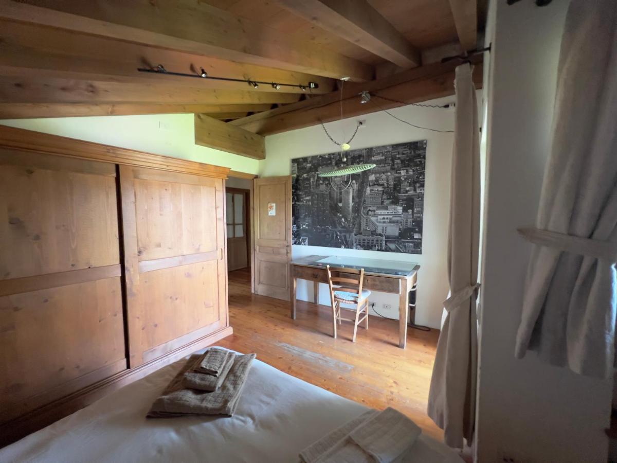 B&B Il Posto Delle Rose Almenno San Salvatore Luaran gambar